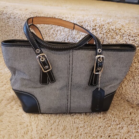 Coach Hampton Mini Market Tote - Picture 1 of 6